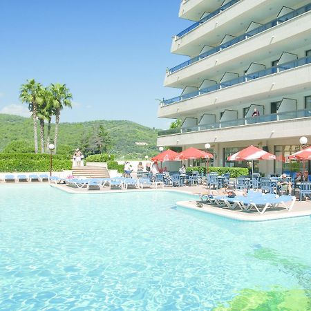 Tropic Park Hotel Malgrat de Mar Exterior foto